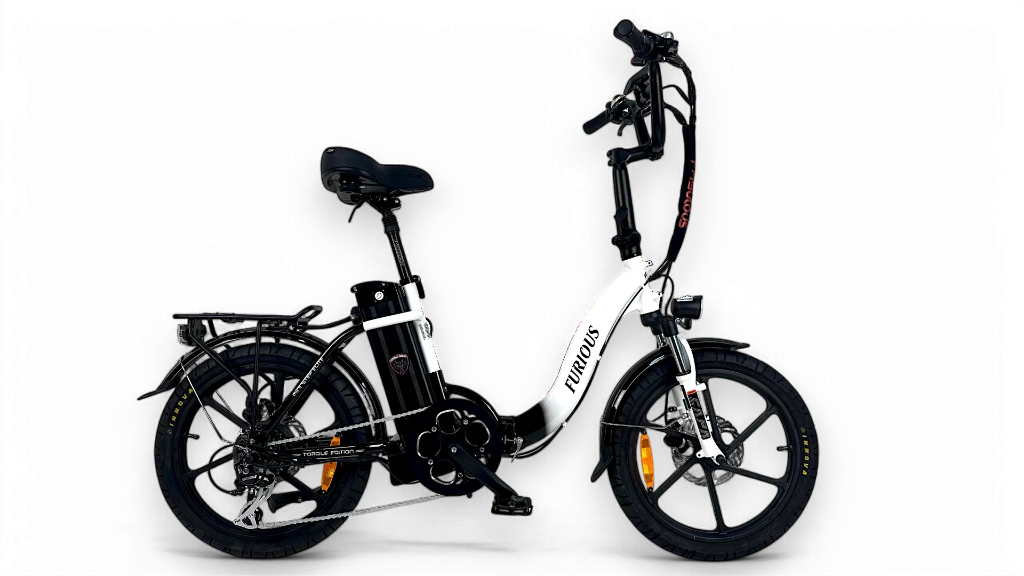 Mini step white black (6)-Photoroom.webp